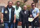 da sinistra: Paolo Ciccorelli e Michele Ercolino (responsabili raduni del Vespa Club Foggia Gargano), l'avvocato Pietro Piacquadio (Presidente Automotoclub Storico Dauno di Foggia) e Maurizio de Vita (Presidente del Vespa Club Foggia Gargano)